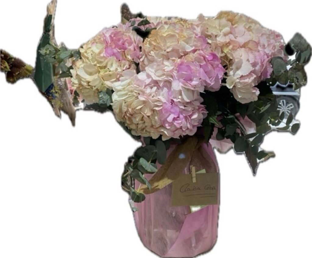 Centro jarron con hortensias